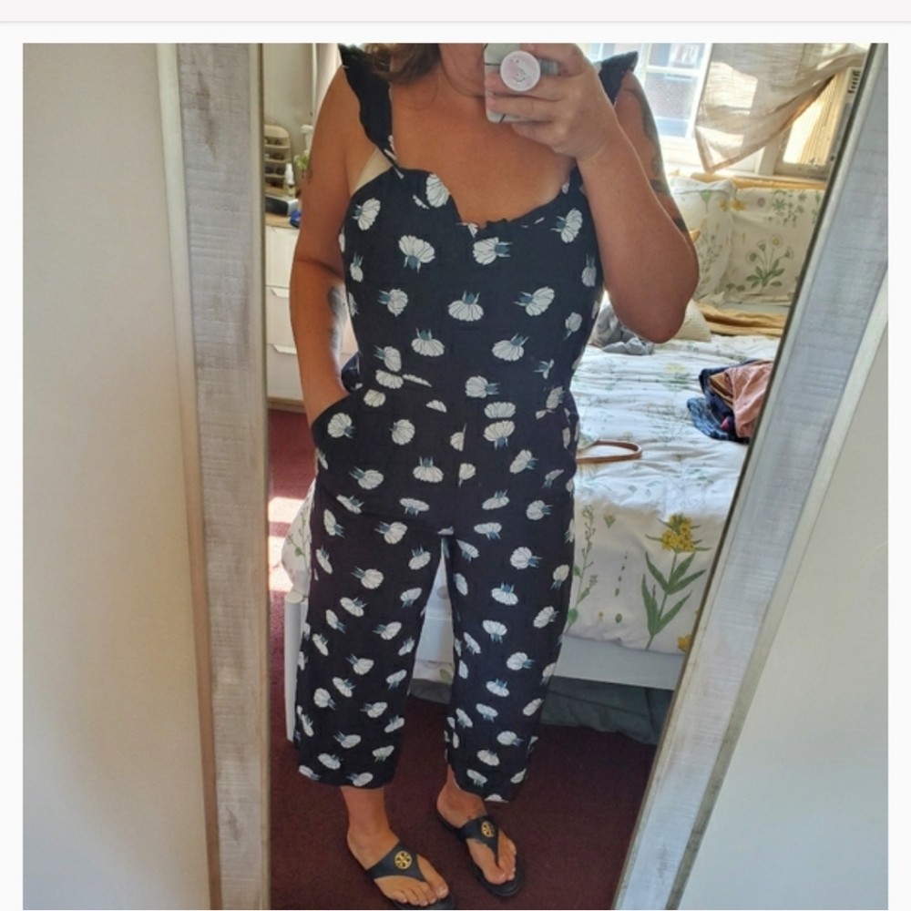 Loft jumper adorable !! Dressy 4p